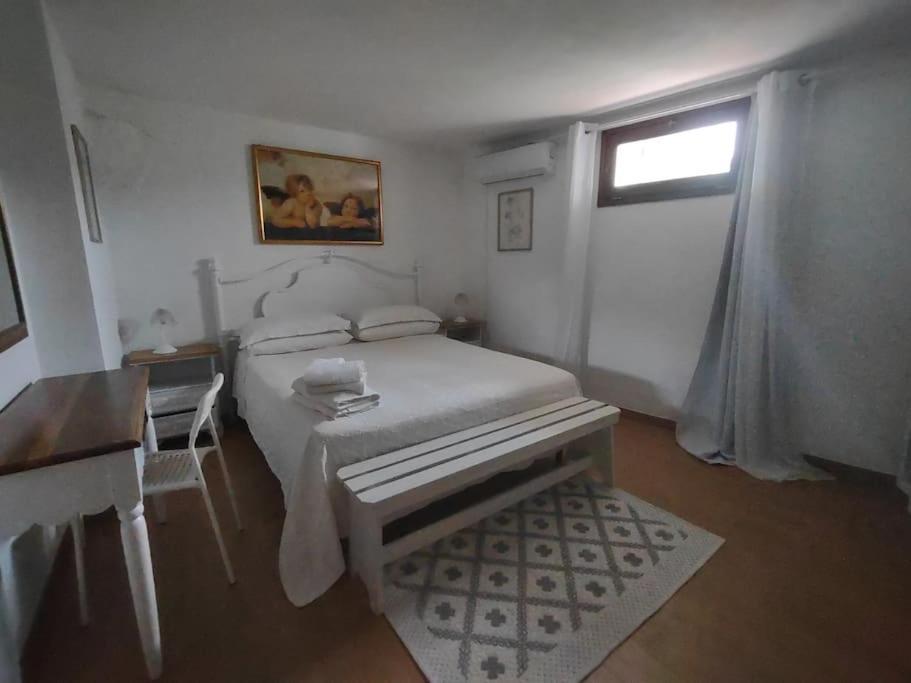 Camera Sole Olbia Bagian luar foto